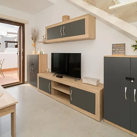 Nina Apartament San Juan de los Terreros